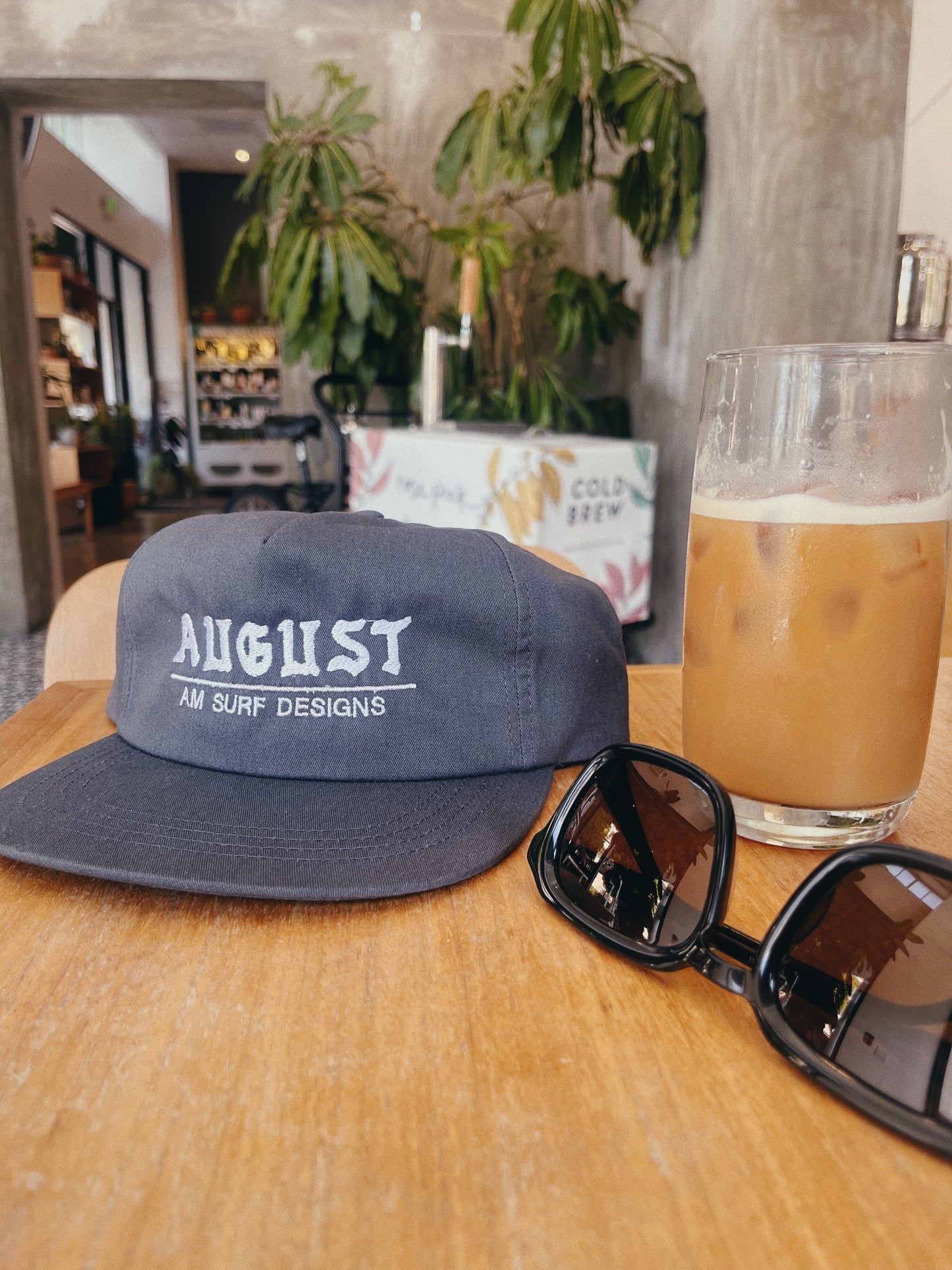AUGUST OE Unstructured hat